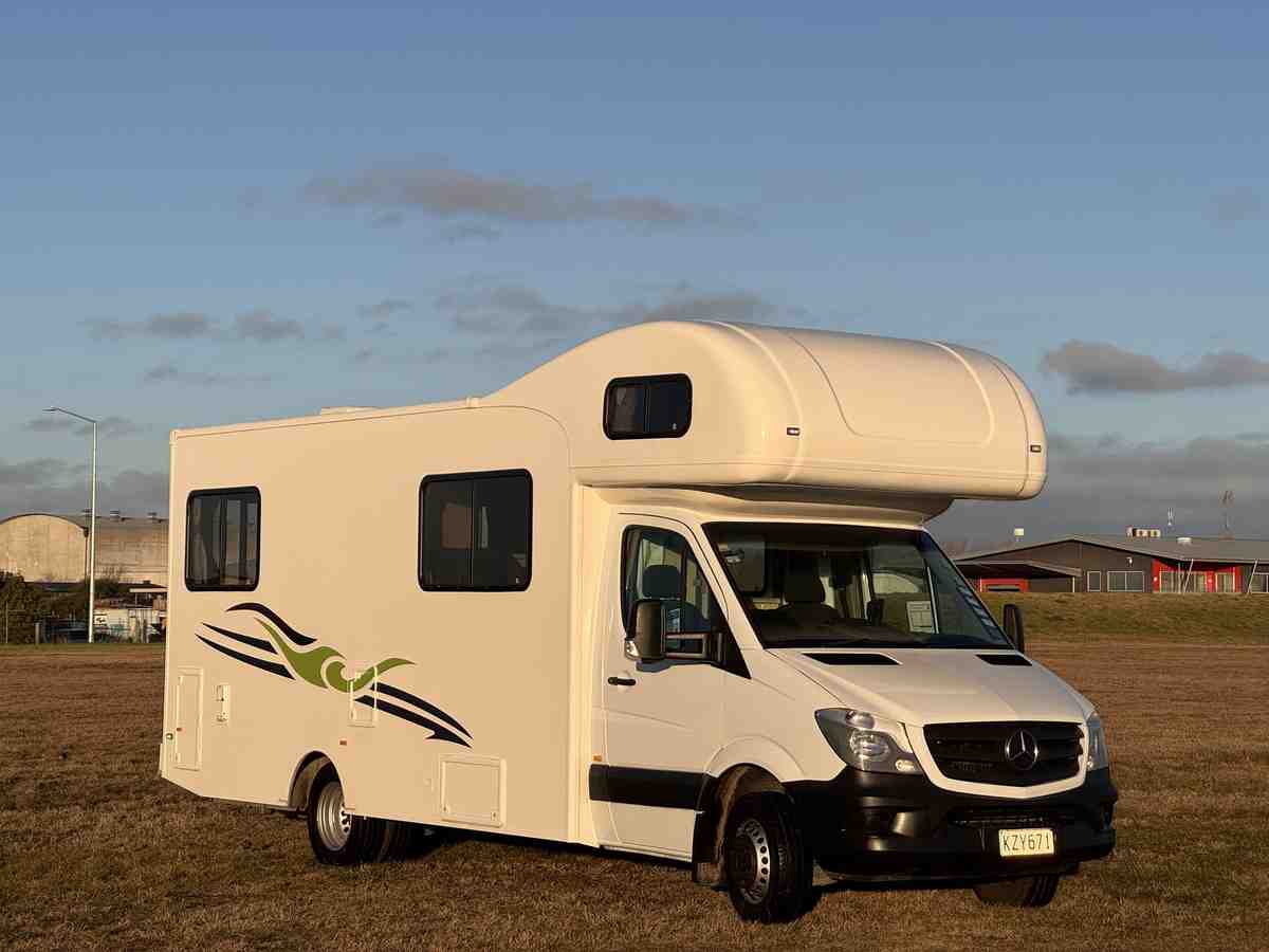 01 hero exterior front